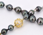 Tahiti Perlencollier 8.2 - 10.8 mm mit Magnetverschluss